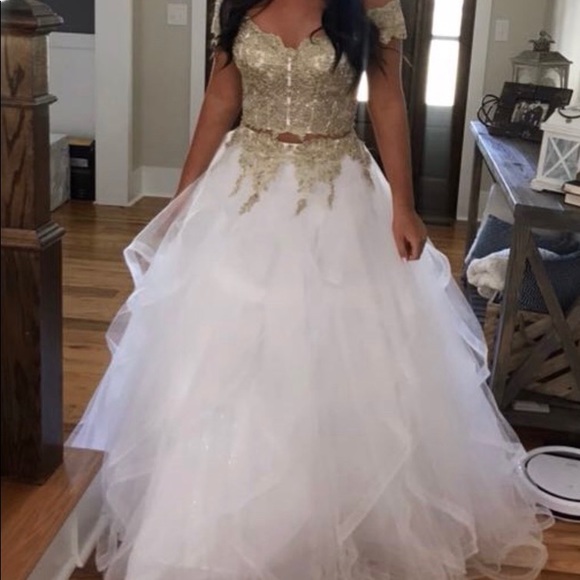 Sherri Hill gorgeous prom dress worn once size 4 - Picture 1 of 5